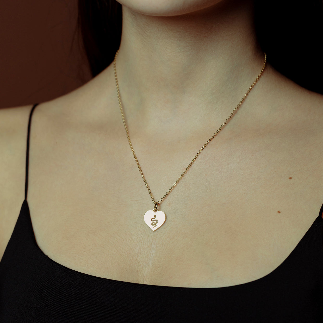 Collar Charm Snake Gold