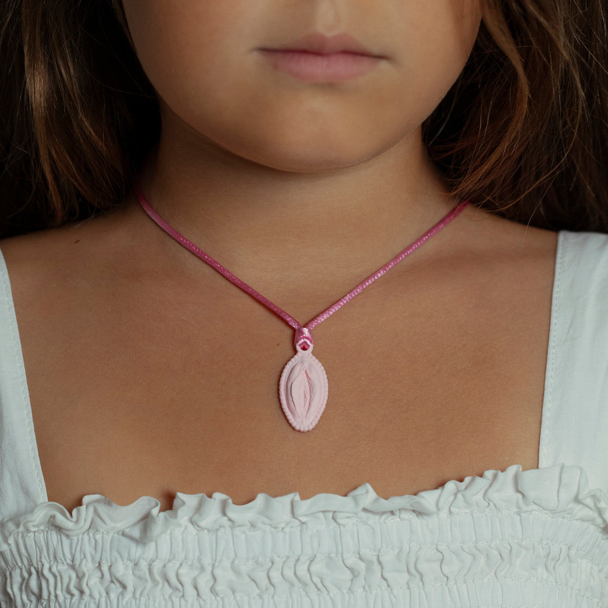 Collar V Bold Pure